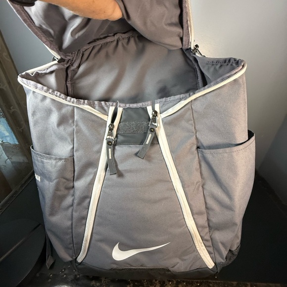 Nike Hoops Elite Max Air Team 2.0 Quad Zip Basketball Backpack Gray Gym Bag Logo - Picture 7 of 9
